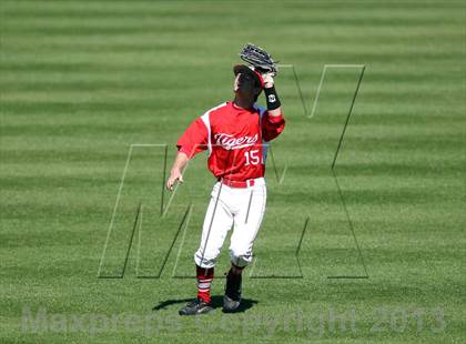 Thumbnail 3 in Belton vs. Cedar Ridge (Rock Hardball Classic) photogallery.