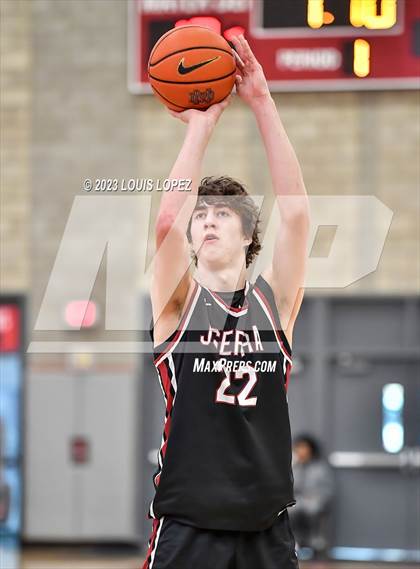 Thumbnail 2 in JSerra Catholic vs. Crean Lutheran (Nike Extravaganza) photogallery.