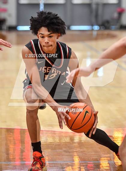 Thumbnail 1 in JSerra Catholic vs. Crean Lutheran (Nike Extravaganza) photogallery.