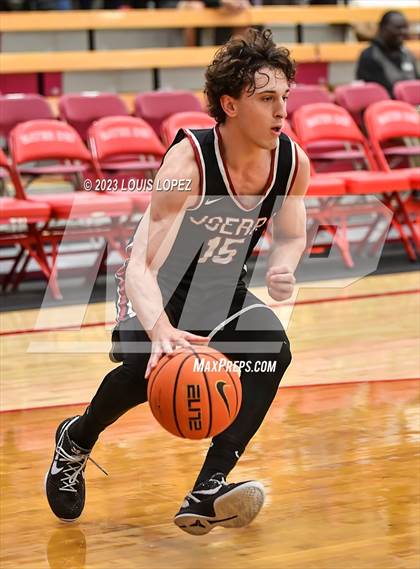 Thumbnail 3 in JSerra Catholic vs. Crean Lutheran (Nike Extravaganza) photogallery.
