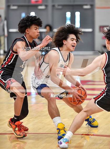 Thumbnail 2 in JSerra Catholic vs. Crean Lutheran (Nike Extravaganza) photogallery.