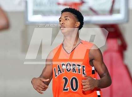 Thumbnail 2 in Pasadena vs. La Porte (McDonald's Texas Invitational) photogallery.