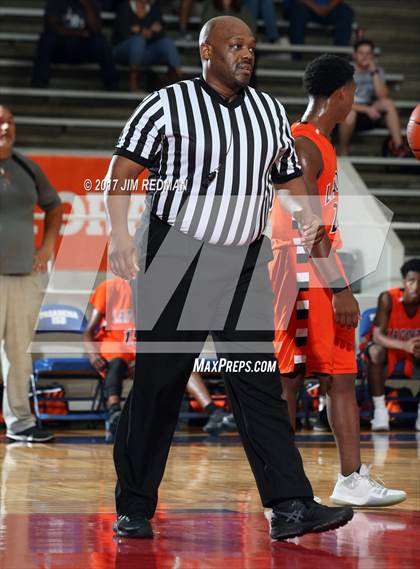 Thumbnail 3 in Pasadena vs. La Porte (McDonald's Texas Invitational) photogallery.