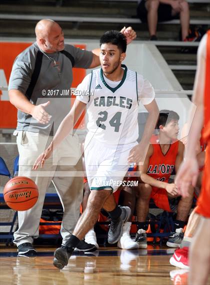 Thumbnail 2 in Pasadena vs. La Porte (McDonald's Texas Invitational) photogallery.
