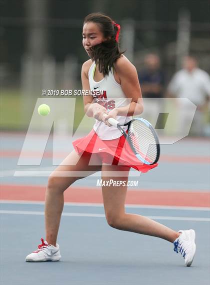 Thumbnail 3 in Hewlett @Cold Spring Harbor photogallery.