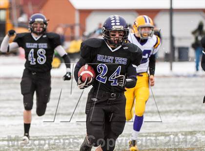 Thumbnail 2 in Blackstone Valley RVT vs. Bay Path RVT (MIAA Division 6 Central Final) photogallery.