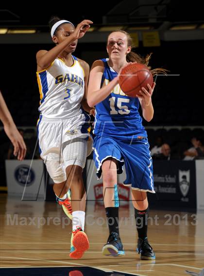 Thumbnail 3 in Agoura vs. Gahr (CIF SS D3AAA Final) photogallery.