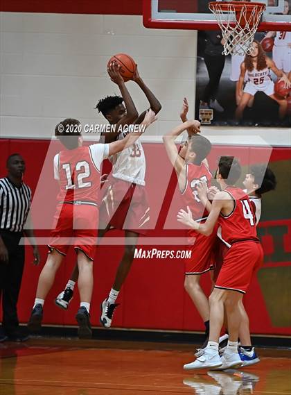 Thumbnail 1 in Cypress Woods vs Katy photogallery.