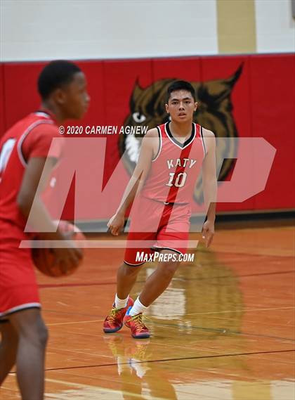 Thumbnail 2 in Cypress Woods vs Katy photogallery.