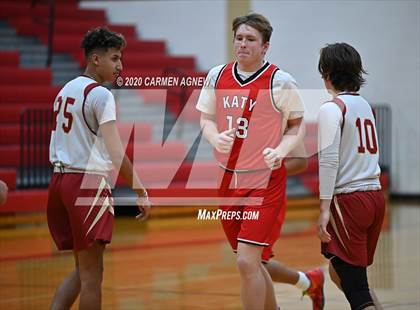 Thumbnail 3 in Cypress Woods vs Katy photogallery.