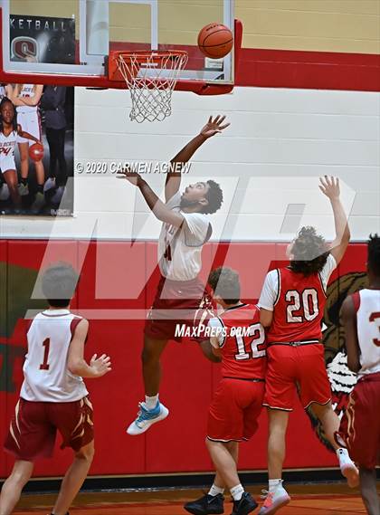 Thumbnail 3 in Cypress Woods vs Katy photogallery.