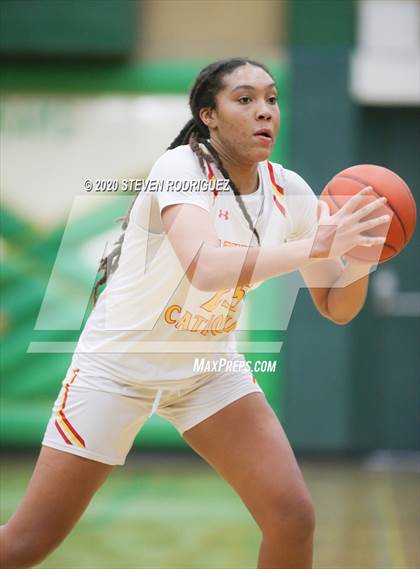 Thumbnail 2 in New Hope Academy vs. Cathedral Catholic (MLK Showcase) photogallery.