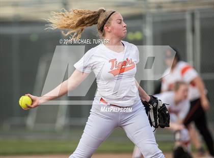 Thumbnail 3 in Taft vs. Douglas (Napa Tournament) photogallery.