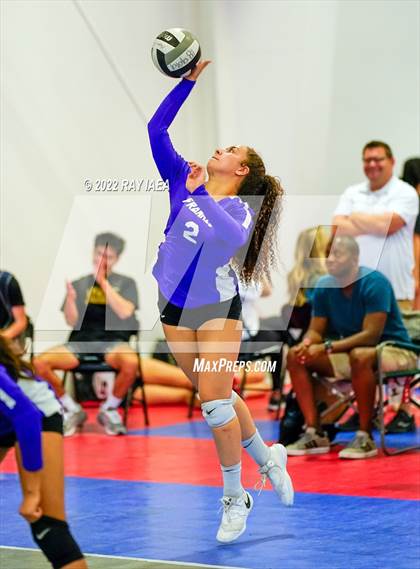 Thumbnail 2 in Franklin vs Roseville (Carmichael Invitational Volleyball Tournament)  photogallery.