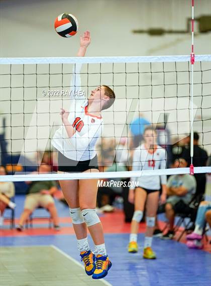 Thumbnail 2 in Franklin vs Roseville (Carmichael Invitational Volleyball Tournament)  photogallery.