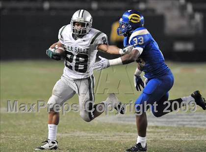 Thumbnail 1 in De La Salle vs. Crenshaw (CIF State Open Division Final) photogallery.