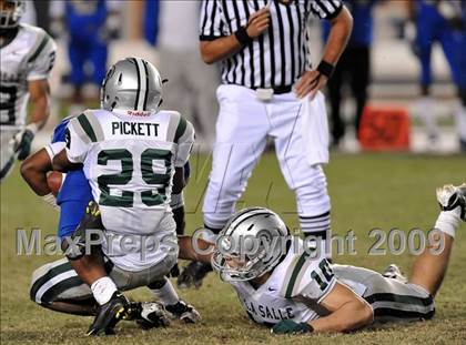 Thumbnail 2 in De La Salle vs. Crenshaw (CIF State Open Division Final) photogallery.