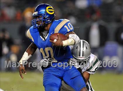 Thumbnail 3 in De La Salle vs. Crenshaw (CIF State Open Division Final) photogallery.