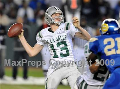 Thumbnail 1 in De La Salle vs. Crenshaw (CIF State Open Division Final) photogallery.