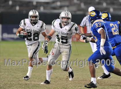 Thumbnail 2 in De La Salle vs. Crenshaw (CIF State Open Division Final) photogallery.