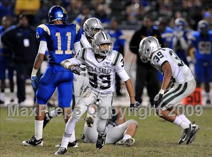 Thumbnail 1 in De La Salle vs. Crenshaw (CIF State Open Division Final) photogallery.