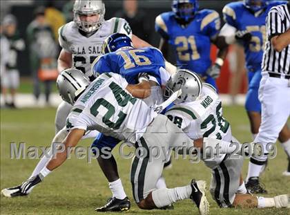 Thumbnail 3 in De La Salle vs. Crenshaw (CIF State Open Division Final) photogallery.