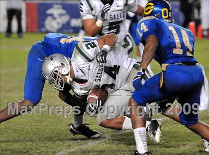 Thumbnail 3 in De La Salle vs. Crenshaw (CIF State Open Division Final) photogallery.