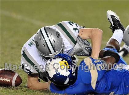 Thumbnail 1 in De La Salle vs. Crenshaw (CIF State Open Division Final) photogallery.