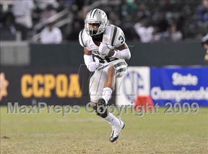 Thumbnail 1 in De La Salle vs. Crenshaw (CIF State Open Division Final) photogallery.