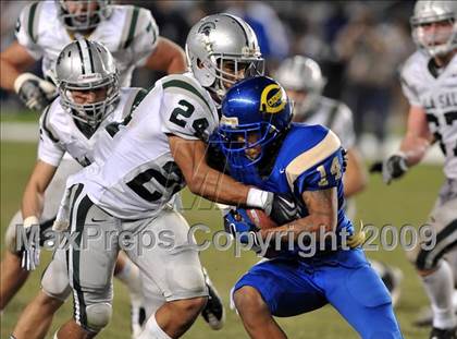 Thumbnail 2 in De La Salle vs. Crenshaw (CIF State Open Division Final) photogallery.
