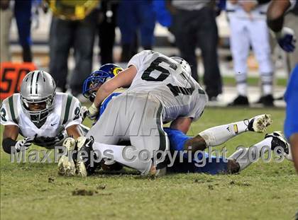 Thumbnail 1 in De La Salle vs. Crenshaw (CIF State Open Division Final) photogallery.