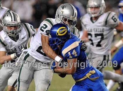 Thumbnail 3 in De La Salle vs. Crenshaw (CIF State Open Division Final) photogallery.