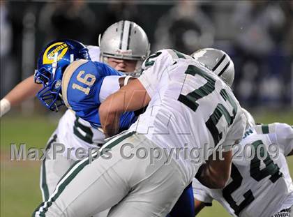 Thumbnail 3 in De La Salle vs. Crenshaw (CIF State Open Division Final) photogallery.