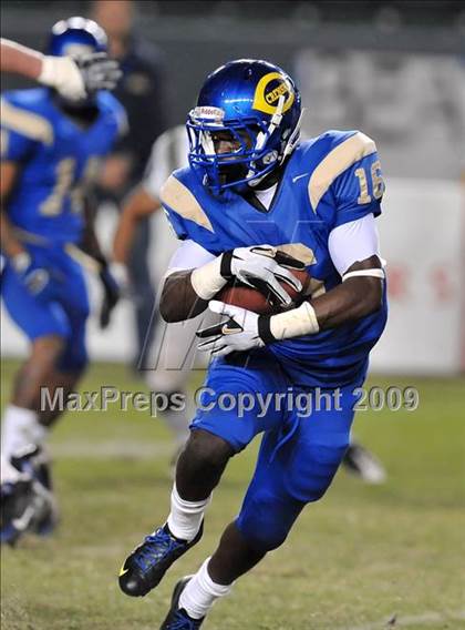 Thumbnail 3 in De La Salle vs. Crenshaw (CIF State Open Division Final) photogallery.