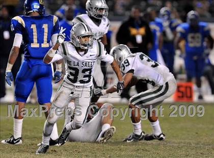 Thumbnail 2 in De La Salle vs. Crenshaw (CIF State Open Division Final) photogallery.