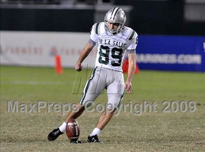 Thumbnail 2 in De La Salle vs. Crenshaw (CIF State Open Division Final) photogallery.