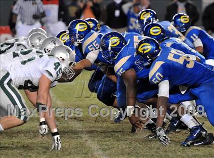 Thumbnail 2 in De La Salle vs. Crenshaw (CIF State Open Division Final) photogallery.