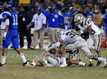 Thumbnail 1 in De La Salle vs. Crenshaw (CIF State Open Division Final) photogallery.