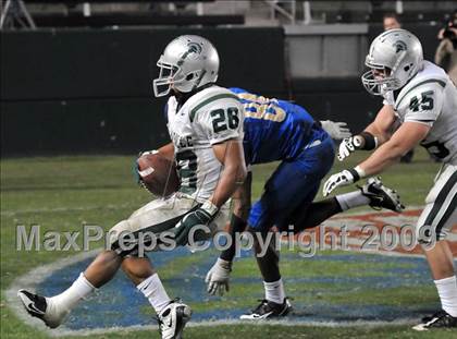 Thumbnail 1 in De La Salle vs. Crenshaw (CIF State Open Division Final) photogallery.