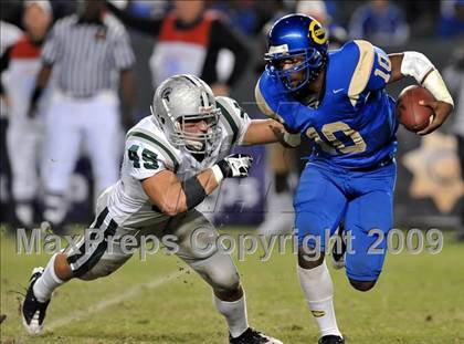 Thumbnail 2 in De La Salle vs. Crenshaw (CIF State Open Division Final) photogallery.