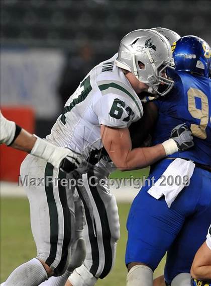 Thumbnail 1 in De La Salle vs. Crenshaw (CIF State Open Division Final) photogallery.