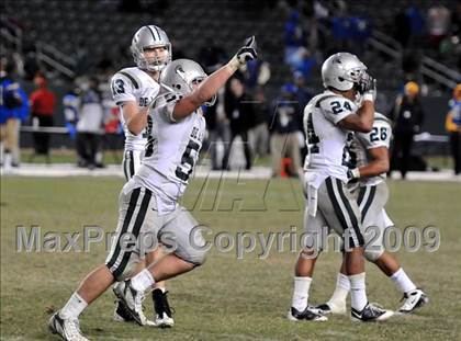 Thumbnail 2 in De La Salle vs. Crenshaw (CIF State Open Division Final) photogallery.