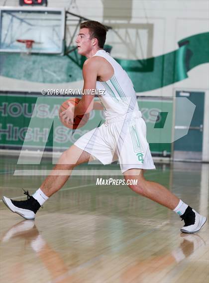 Thumbnail 2 in Calabasas @ Thousand Oaks photogallery.