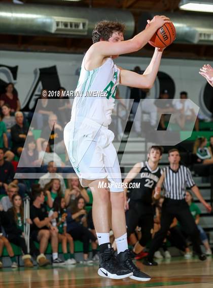 Thumbnail 1 in Calabasas @ Thousand Oaks photogallery.