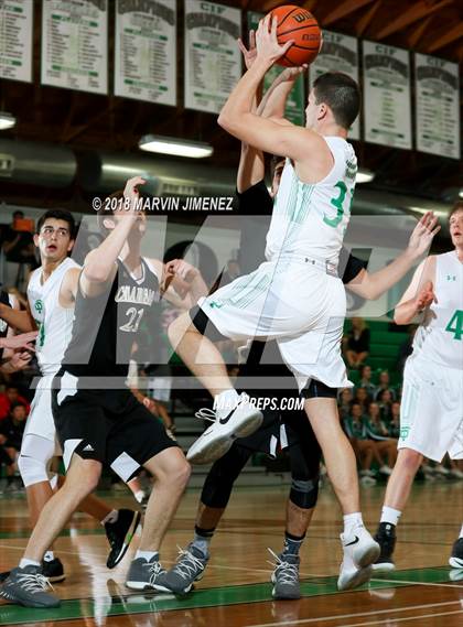 Thumbnail 3 in Calabasas @ Thousand Oaks photogallery.