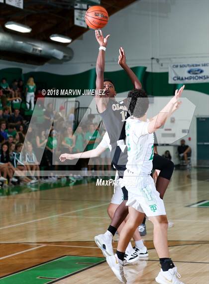 Thumbnail 1 in Calabasas @ Thousand Oaks photogallery.