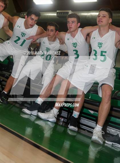 Thumbnail 3 in Calabasas @ Thousand Oaks photogallery.
