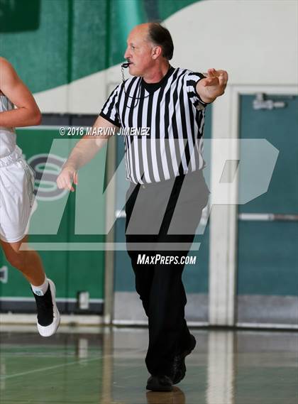 Thumbnail 1 in Calabasas @ Thousand Oaks photogallery.