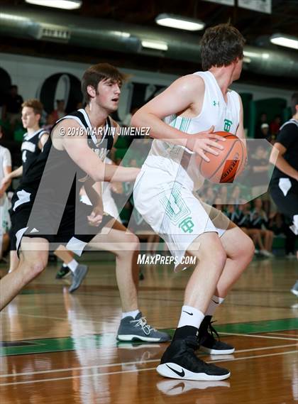 Thumbnail 1 in Calabasas @ Thousand Oaks photogallery.