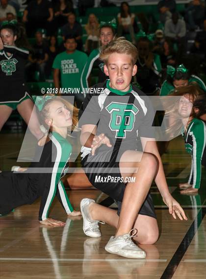 Thumbnail 3 in Calabasas @ Thousand Oaks photogallery.